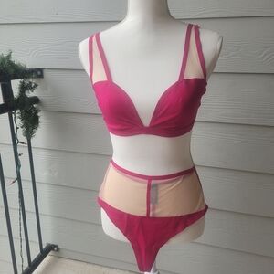 Victoria's Secret Very Sexy Lingerie Fuchsia Set Pants Size M-Bralette Size L
